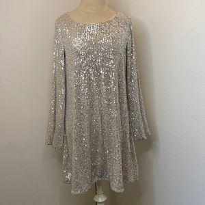 ❤️ NWT Champagne Sequins Midi Long Sleeve Glam Dress